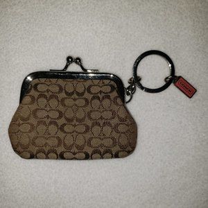 Coach Vintage Keychain Kiss-Lock Coin Purse
